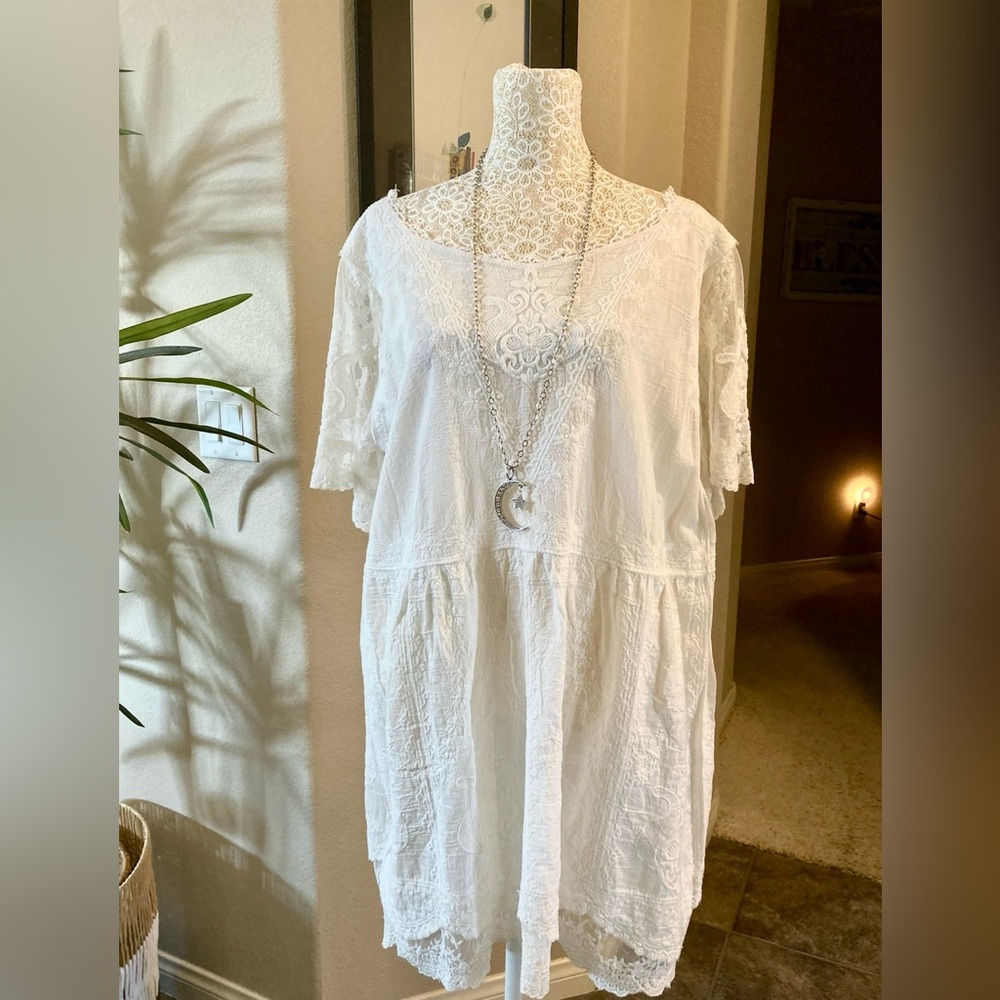 Brand New with Tags 
coco + jaimeson™
White Dress Boho Style
Size Medium
